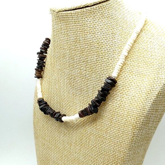 Puka Shell Necklace White Black Brown Chips  Barrel Screw Clasp 16" - Picture 6 of 9